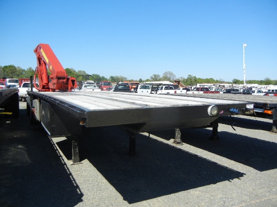1994 GREAT DANE FLATBED TRAILER,  42', SPREAD AXLE, EQUIPPED WITH  PALFINGE