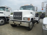 1992 MACK CH613 TRUCK TRACTOR, 653,311+ mi,  DAY CAB, MACK E7-300 DIESEL, 9