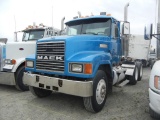 1994 MACK CH613 TRUCK TRACTOR,  DAY CAB, MACK E7-300 DIESEL, 9-SPEED, TWIN