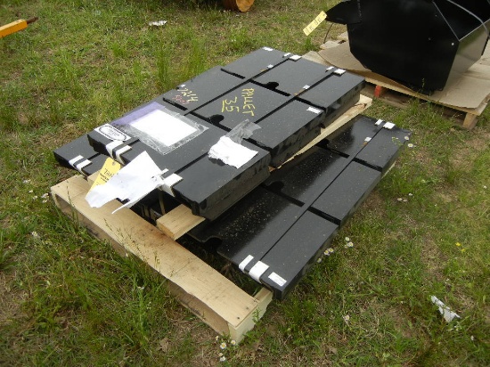 PALLET WITH (9) AUXILIARY PUSHER HEADS