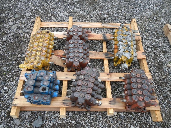 PALLET WITH VALVE BODIES