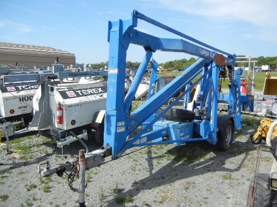 UPRIGHT TL38 TOWABLE KNUCKLEBOOM MANLIFT,  BATTERY POWERED, SINGLE AXLE, S#