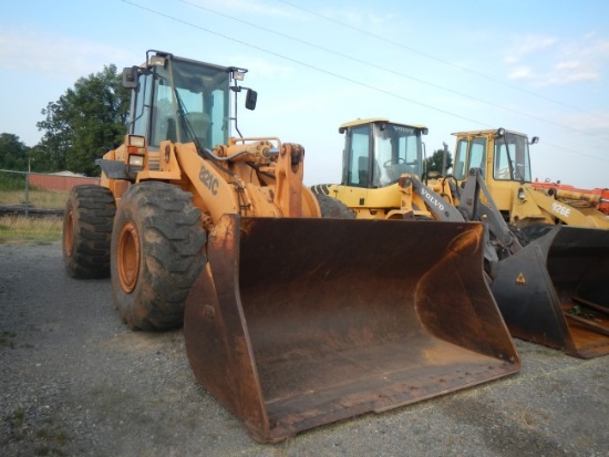 2000 CASE 821C WHEEL LOADER, 9,000+ hrs,  CAB, AC, ARTICULATED S# JEE012397