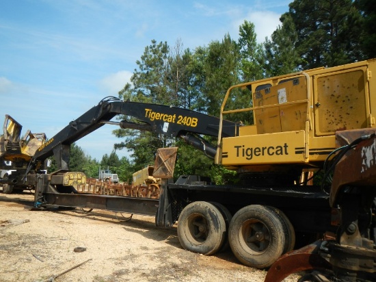 2005 TIGERCAT 240B DELIMBER/LOADER, 17,650 HRS  WITH A DEBARKER AND TRIM SA