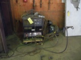 MILLER CP302 WELDER  WITH MILLER 22A WIRE FEEDER S# MB080073V