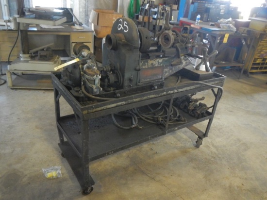 BEAVER MODEL A PIPE THREADING MACHINE   LOAD OUT FEE: $10.00