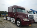 2007 FREIGHTLINER COLUMBIA TRUCK TRACTOR, 813,521 mi,  DETROIT 12.7L DIESEL