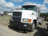 2000 MACK CH613 TRUCK TRACTOR, 900+  DAY CAB, MACK E7-427 DIESEL, 10 SPEED,