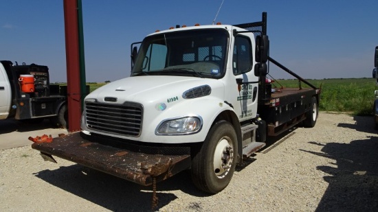 2013 FREIGHTLINER BUSINESS CLASS M2 GIN POLE TRUCK, 117,401+ mi, 4,325+ hrs