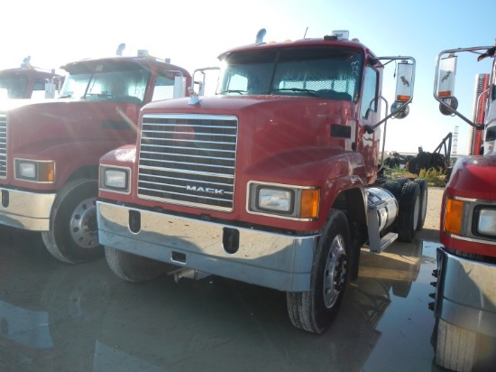 2012 MACK CHU613 TRUCK TRACTOR, 27,090 miles  DAY CAB, MACK MP8 415-HP DIES