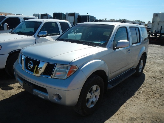 2005 NISSAN PATHFINDER, SUV, 147K + mi,  4X4, 6 CYLINDER GAS, AUTOMATIC, PS