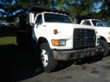 1995 FORD F800 DUMP TRUCK, 353,774+ MILES  CUMMINS DIESEL, 5+2 SPEED, PS, S