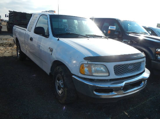 1997 FORD F150 PICKUP TRUCK, 237K + mi,  EXTENDED CAB, V8 GAS, AUTOMATIC, P