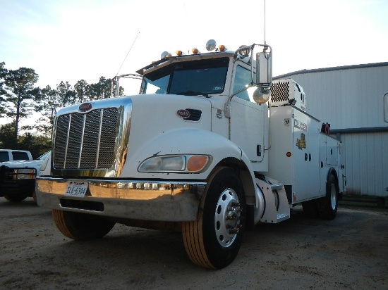 2007 PETERBILT 335 CRANE/SERVICE TRUCK, 161K+ MILES  PACCAR, 10SP EATON, SI