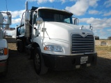 2005 MACK CX613 DUMP TRUCK, 513,374 ON METER  MACK 380 DIESEL, 10SP EATON,