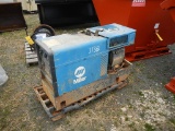 MILLER BOBCAT 225 PORTABLE WELDER/GENERATOR, 2215 hrs,  ONAN GAS ENGINE, 80