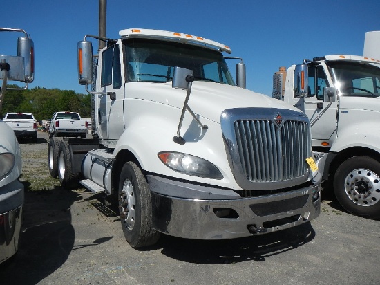 2013 INTERNATIONAL PROSTAR TRUCK TRACTOR  DAY CAB, MAXFORCE ENGINE, 10 SPEE