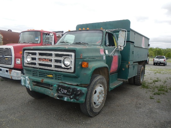 1989 GMC SIERRA DUMP TRUCK,  DETROIT 8.3 LITRE DIESEL, 5 SPEED, 12' BED, SI