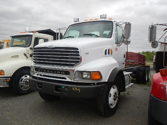 1999 STERLING CAB & CHASSIS, 308,181 mi,  CAT 3126 DIESEL, 10 SPEED, TWIN S