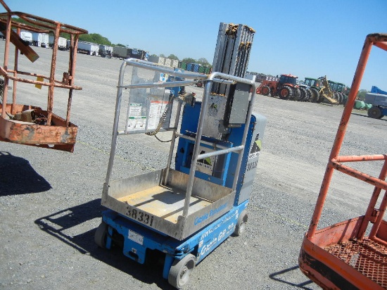 2014 GENIE GR20 MANLIFT  SINGLE MAN LIFT C# 38331