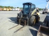 2012 NEW HOLLAND L230 SKID STEER LOADER, 1199 HRS  CAB, HEAT, AC, DIESEL S#