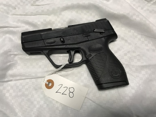Taurus 709 Slim 9mm Semi -Automatic Pistol – 3 Mags,  S#T1W83252