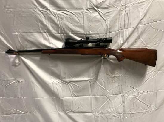 Winchester Model 70 (Post 64) 30/06 Bolt Action Rifle – W/ Simmons Pro Spor
