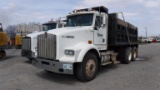 2001 Kenworth T800B Dump Truck