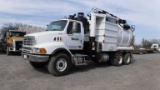 2006 Sterling LT9500 Conventional Vac Truck