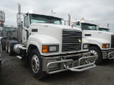 2015 MACK CHU613 TRUCK TRACTOR, N/A  MACK MP8 DIESEL ENGINE, 10 SPEED, TWIN