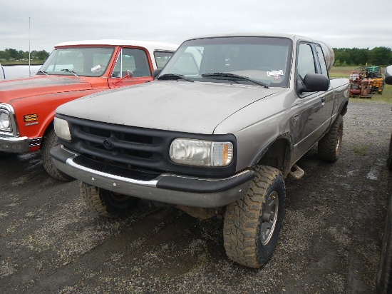 1996 MAZDA PICKUP TRUCK, 227K mi,  EXTENDED CAB, 4X4, V6 GAS, 5 SPEED, PS,