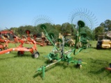 JOHN DEERE 702 RAKE,  8-WHEEL, HYDRAULIC FOLD