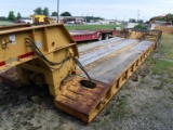 1996 WITZCO CHALLENGER RG-50 LOWBOY TRAILER,  HYDRAULIC DETACH, SELF CONTAI