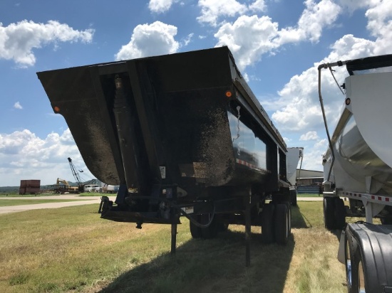 2003 CLEMENT BUSTER END DUMP TRAILER,  26', STEEL, CENTERPOINT SPRING RIDE,