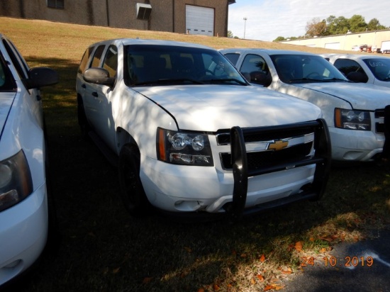 2013 CHEVROLET TAHOE SUV, 136K + mi,  V8 GAS, AUTOMATIC, PS, AC S# 1GNLC20D