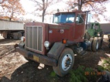 1986 PETERBILT TRUCK TRACTOR, 226,042 Miles on Meter,  DAY CAB, CUMMINS DIE