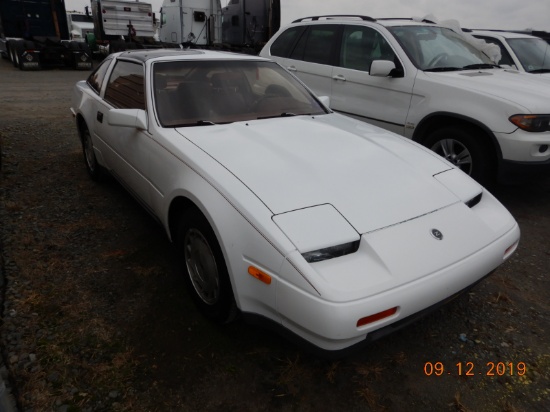 1987 NISSAN 300ZX CAR, 136,182+ mi,  2+2, V6, 5-SPEED, PS, AC (RUNS & DRIVE