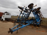 DMI TIGER MATE II FIELD CULTIVATOR,  28FT, WITH TINE HARROWS S# 920098