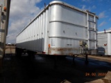 1971 WILSON GRAIN TRAILER,  APPX. 40 FT, TANDEM AXLE ON SPRING SUSPENSION,