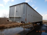 1981 CHAMBERLAIN ALUMINUM FLATBED GRAIN TRAILER,  40 FT, ROLL TARP, SPRING