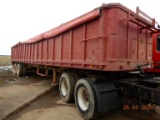 1974 LUFKIN GRAIN TRAILER,  40', SLIDING TANDEMS, SPRING RIDE, 60