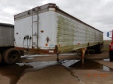 1977 AMERICAN GRAIN TRAILER,  40FT, TANDEM AXLE ON SPRINGS, ROLL TARP, 10.0