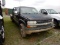 2000 CHEVROLET 2500HD FLATBED PICKUP TRUCK,  V8 GAS (BAD ENGINE), AUTO, 8’