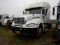 2007 FREEIGHTLINER COLUMBIA TRUCK TRACTOR,  CONDO SLEEPER, DETROIT 14L DIES