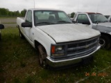 1995 CHEVROLET 1500 PICKUP TRUCK,  V8 GAS, AT, PS, AC, ***DOES NOT RUN*** S