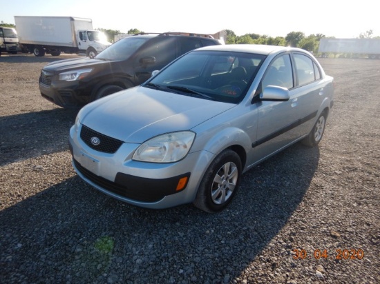 2007 KIA RIO LX CAR, 132,420 MILES ON METER  1.6L GAS ENGINE, 5 SPD, A/C, P