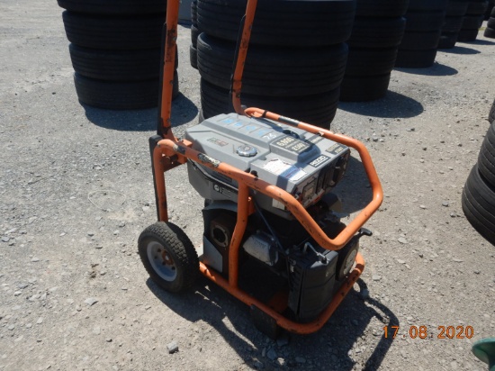 RIDGID GENERATOR,  YAMAHA GAS, 6,800-WATTS, WILL RUN WITH FRESH GAS IN CARB