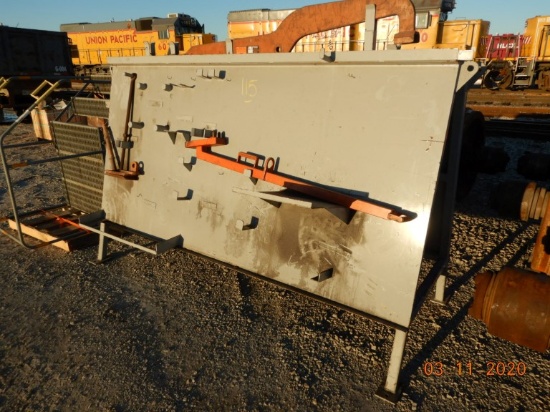 RACK WITH TESCO LIFTING TOOLS
