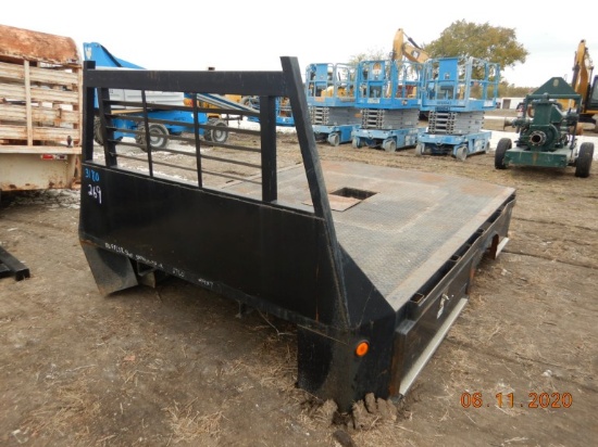 STEEL FLATBED,  11', SKIRTED