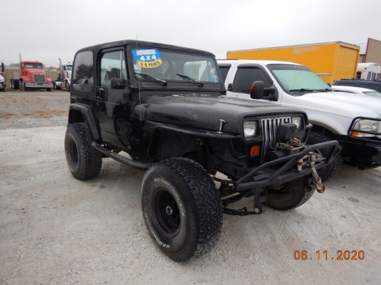 1990 JEEP WRANGLER SUV, 210,692+ mi,  4 X 4, GAS, AUTOMATIC, PS, AC, HARDTO